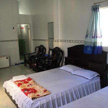 Khach San Thien Phuc Hotel Ca Mau ภายนอก รูปภาพ