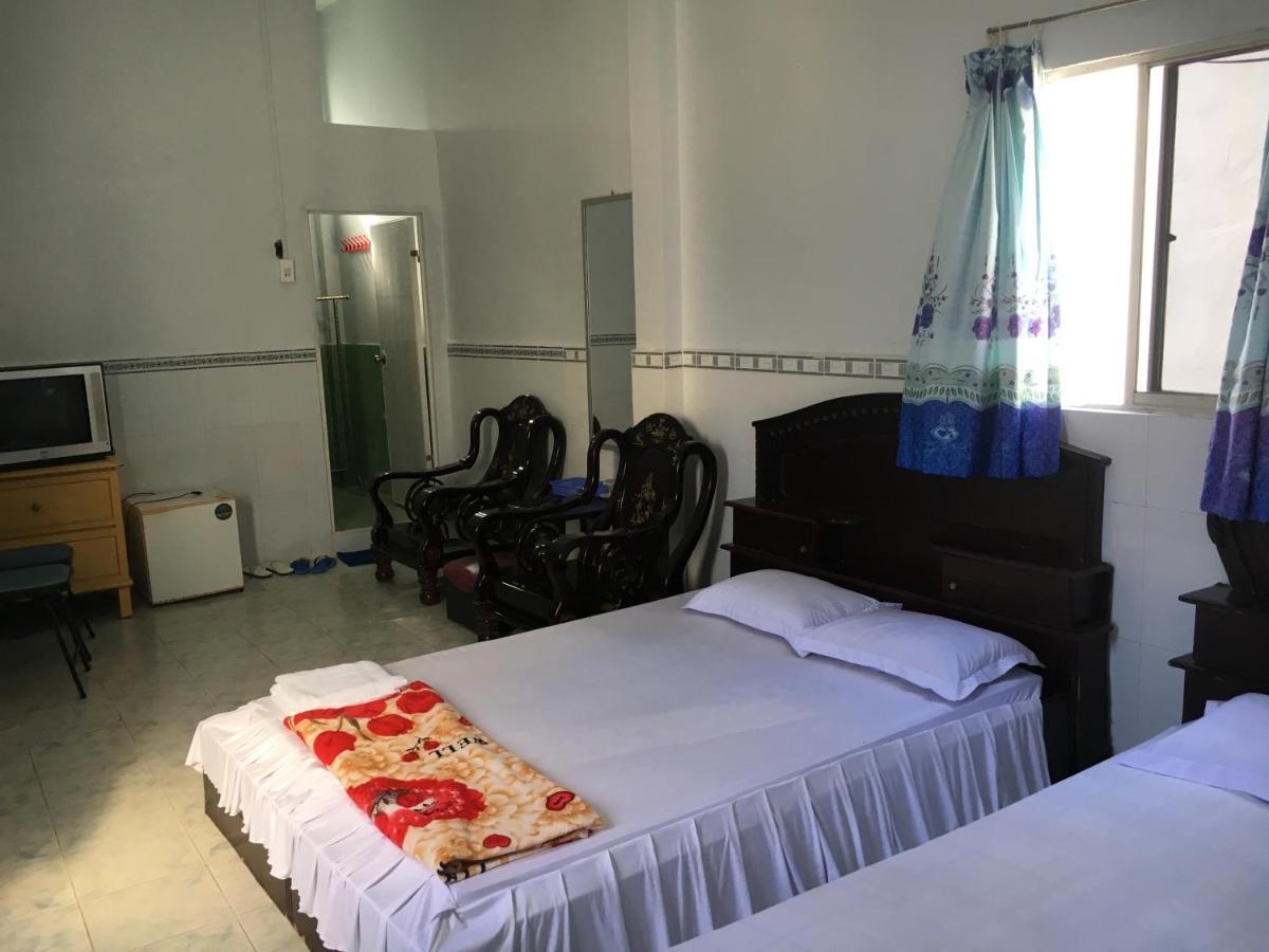 Khach San Thien Phuc Hotel Ca Mau ภายนอก รูปภาพ