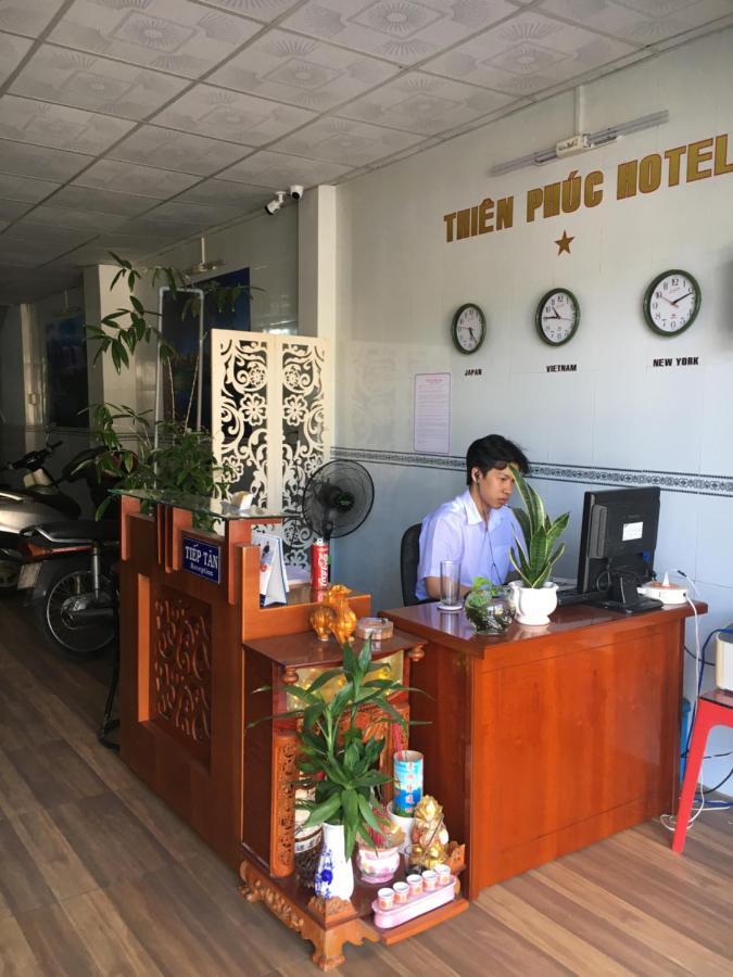 Khach San Thien Phuc Hotel Ca Mau ภายนอก รูปภาพ